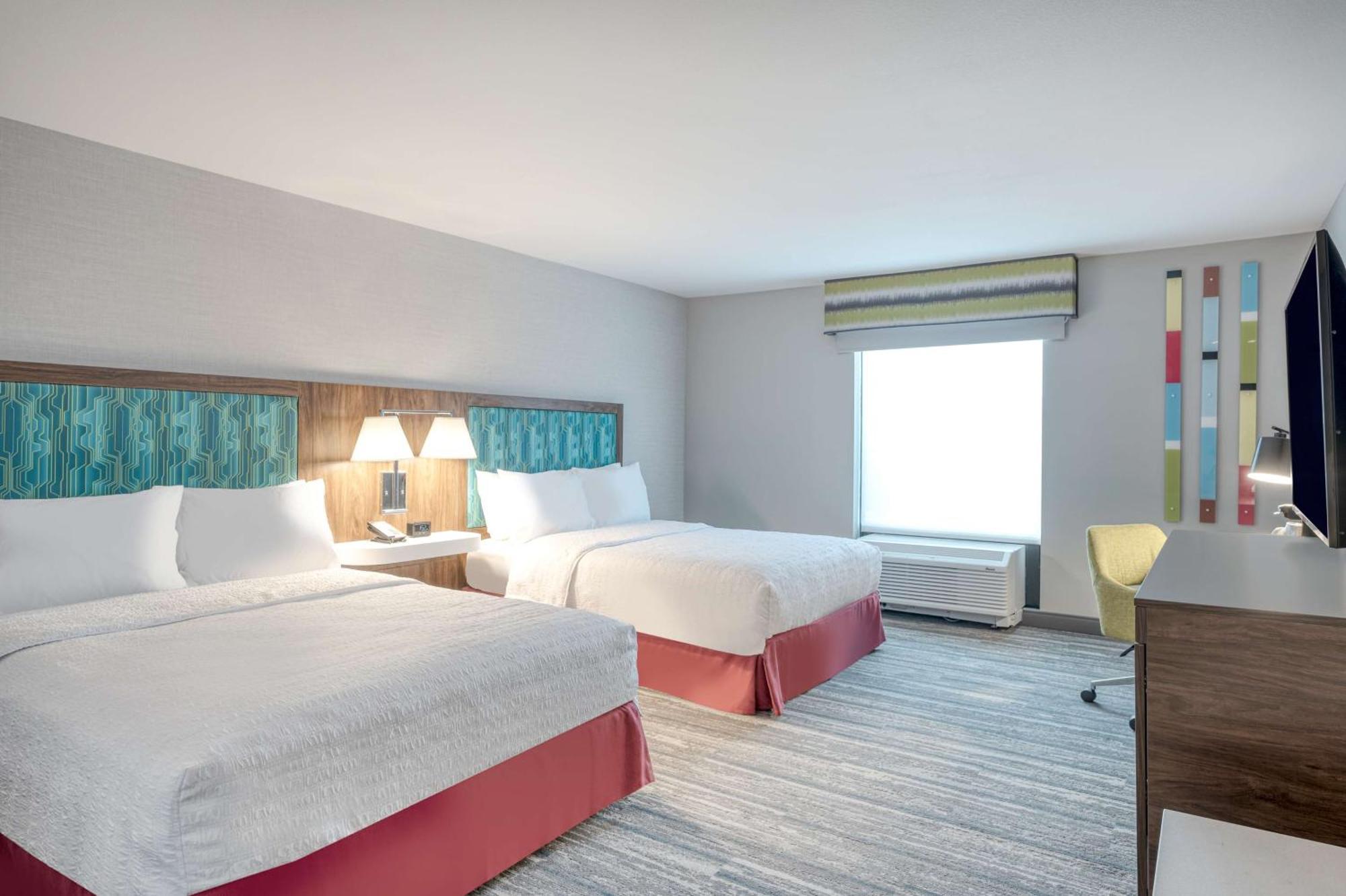 Hampton Inn Cleveland-Airport/Tiedeman Road Brooklyn Екстериор снимка